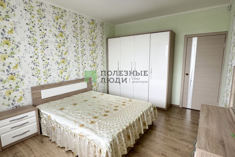 Продаётся 2-комнатная квартира, 65.2 м²