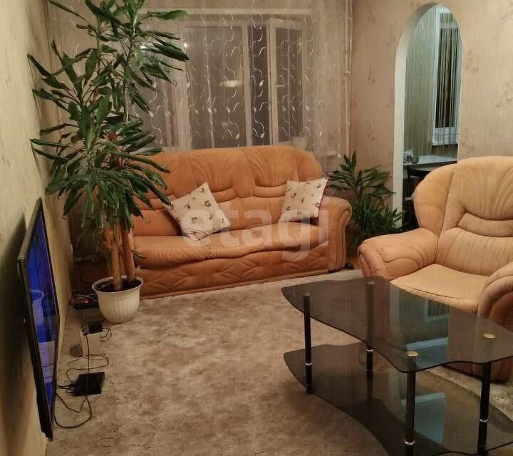 Продаётся 3-комнатная квартира, 53.9 м²