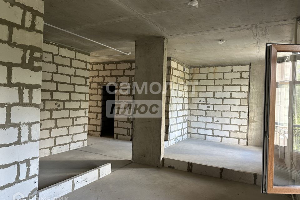 Продаётся 2-комнатная квартира, 66.7 м²