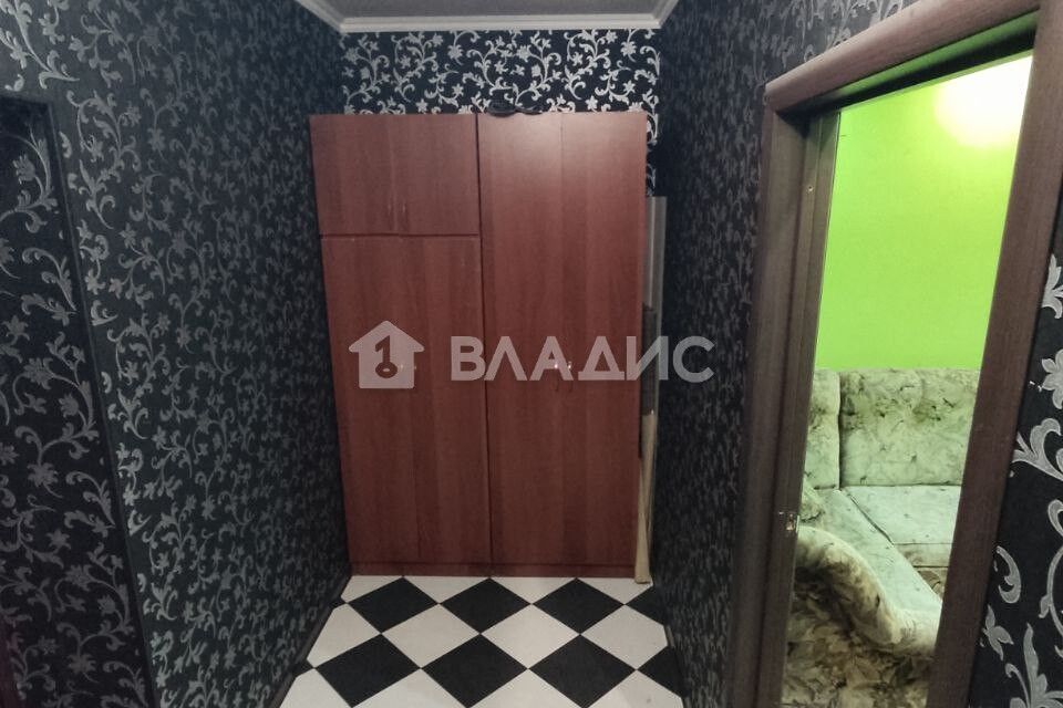 Продаётся 1-комнатная квартира, 37.8 м²