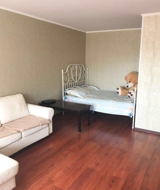 Сдаётся 1-комнатная квартира, 37 м²