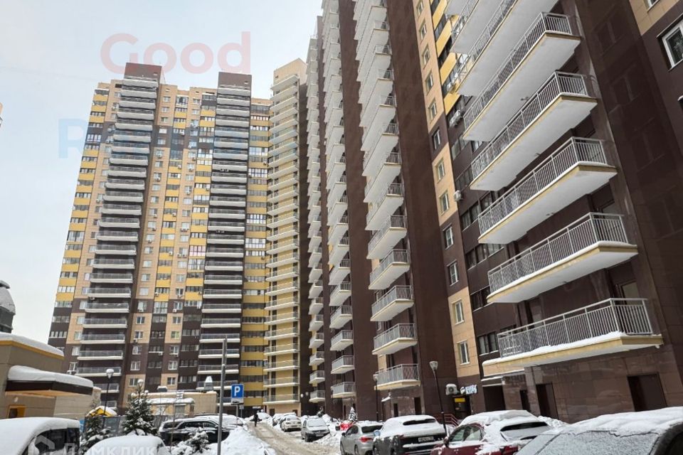 Продаётся 2-комнатная квартира, 73.12 м²
