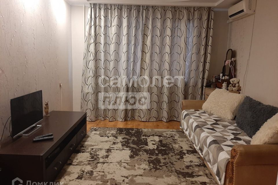 Продаётся 2-комнатная квартира, 52 м²