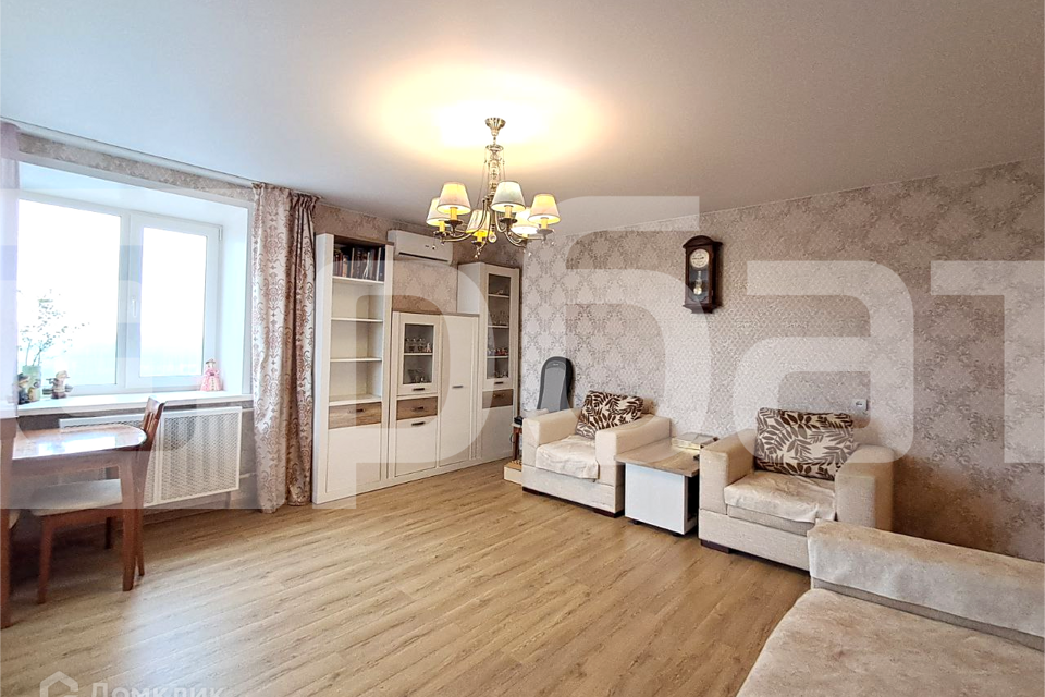 Продаётся 3-комнатная квартира, 77 м²