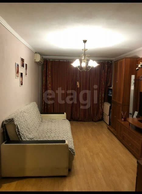 Продаётся 3-комнатная квартира, 59.9 м²