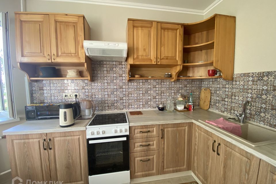 Продаётся 2-комнатная квартира, 55.8 м²