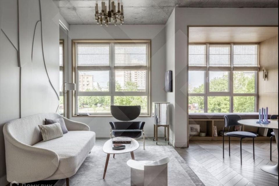 Продаётся 2-комнатная квартира, 65 м²