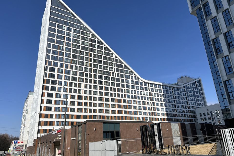 Продаётся 2-комнатная квартира, 94.5 м²