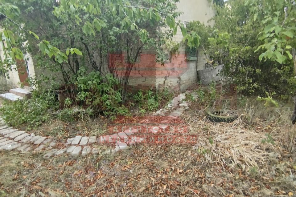 Продаётся 1-этажный дом, 580 м²