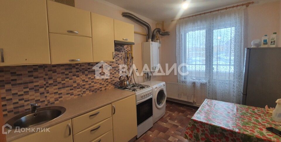 Сдаётся 3-комнатная квартира, 70 м²