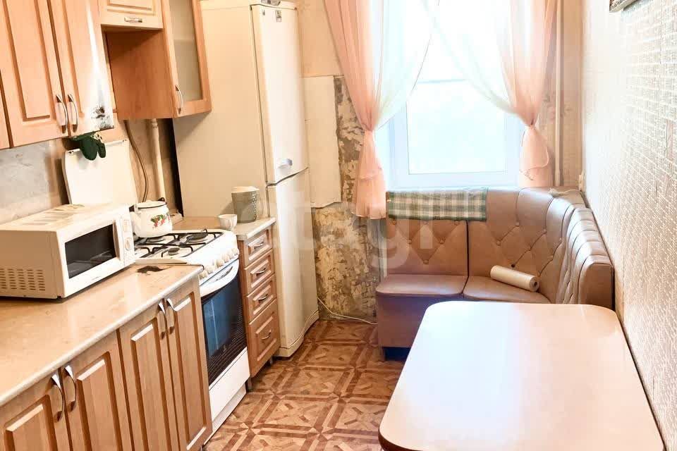 Продаётся 3-комнатная квартира, 59.2 м²