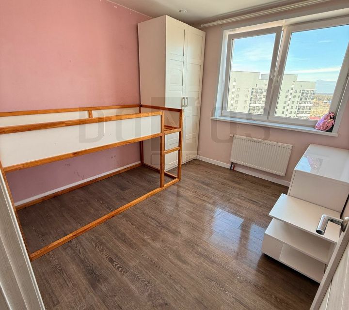 Продаётся 4-комнатная квартира, 95.3 м²