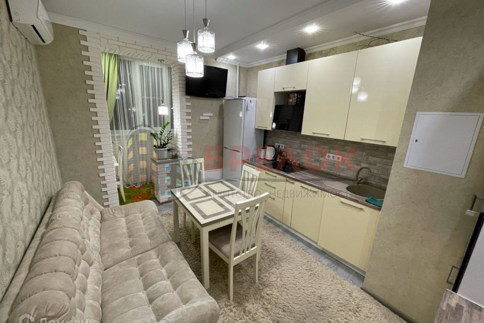 Продаётся 2-комнатная квартира, 56 м²