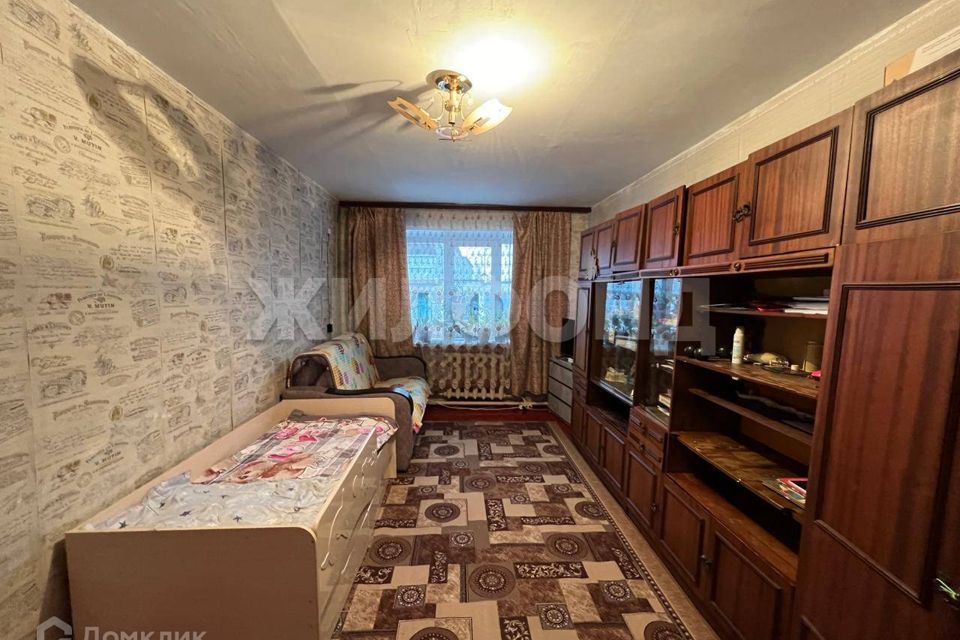 Продаётся 3-комнатная квартира, 57.3 м²