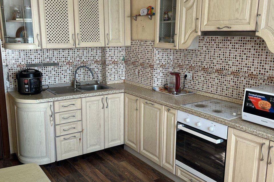 Продаётся 5-комнатная квартира, 67.1 м²