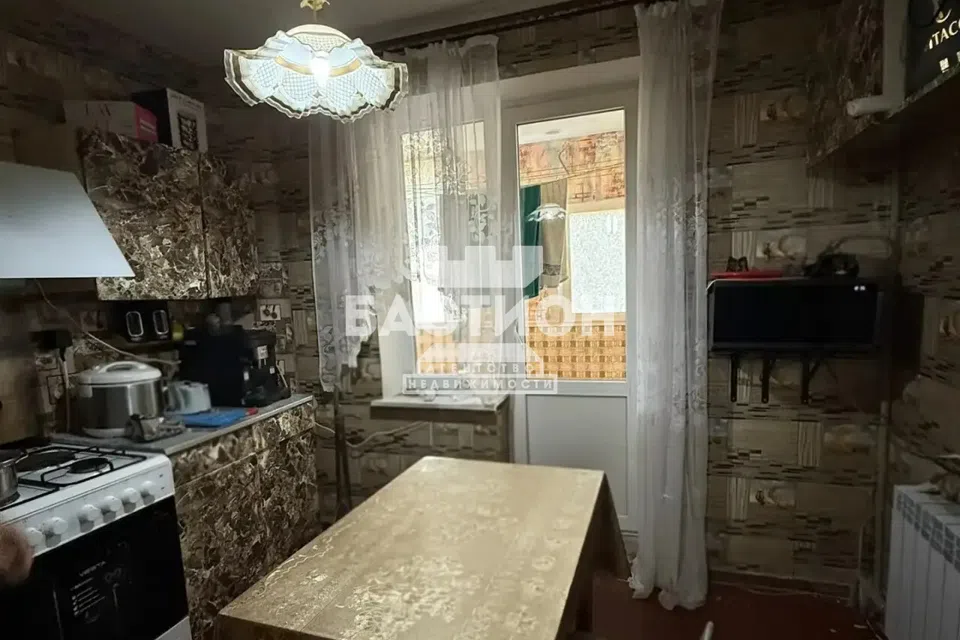 Продаётся 1-комнатная квартира, 32 м²