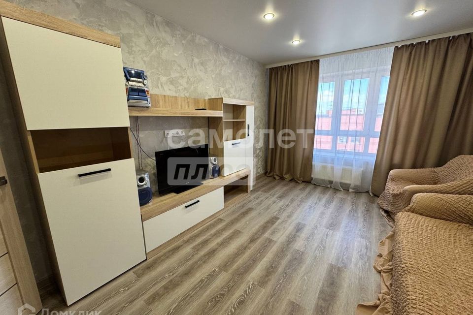 Сдаётся 2-комнатная квартира, 62 м²