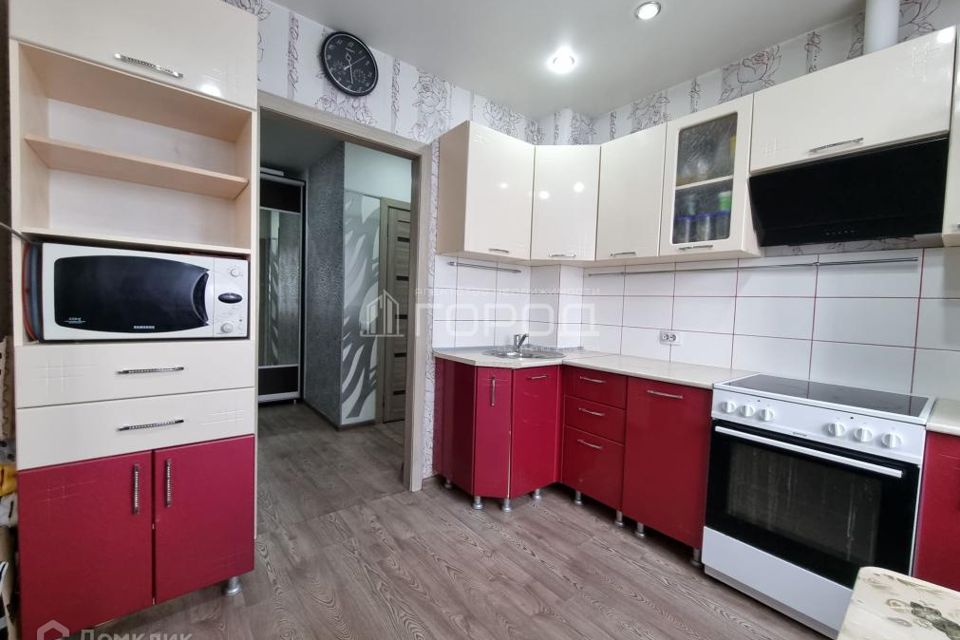 Продаётся 3-комнатная квартира, 66.1 м²