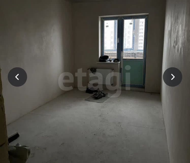 Продаётся 1-комнатная квартира, 35.8 м²