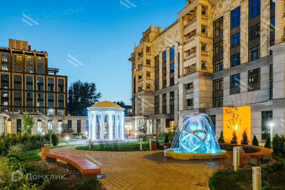 Продаётся 2-комнатная квартира, 75.6 м²