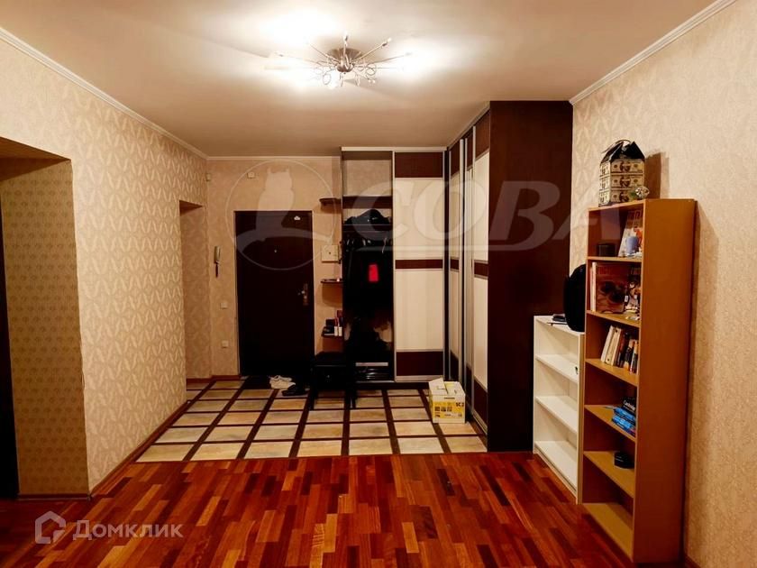 Продаётся 3-комнатная квартира, 114 м²