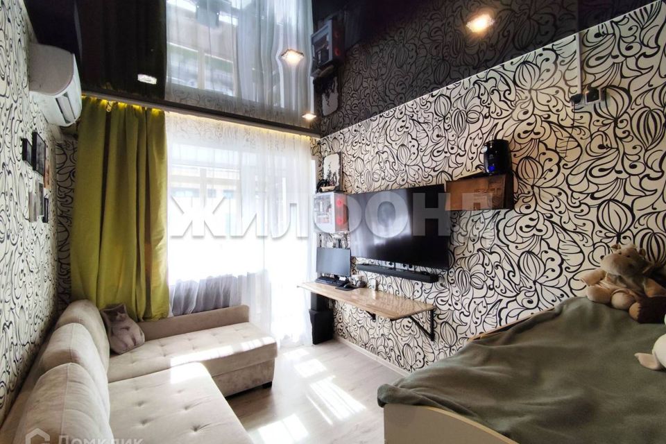 Продаётся комната в 5-комн. квартире, 14.6 м²