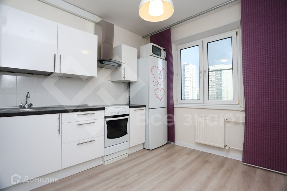 Продаётся 1-комнатная квартира, 40 м²