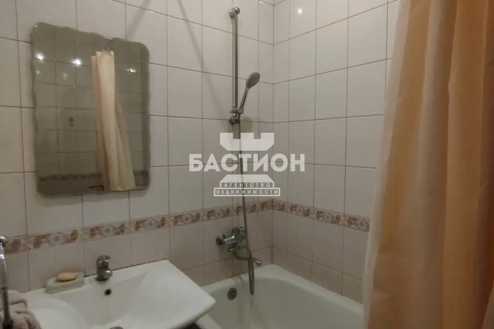 Продаётся 2-комнатная квартира, 60 м²