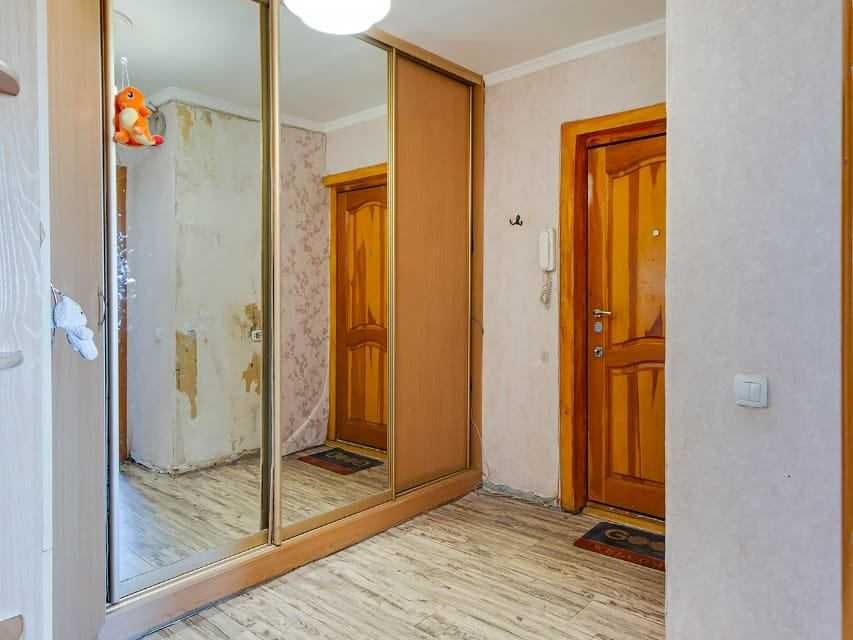 Продаётся 3-комнатная квартира, 63.7 м²