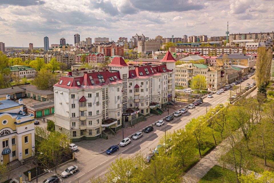 Продаётся 2-комнатная квартира, 83 м²