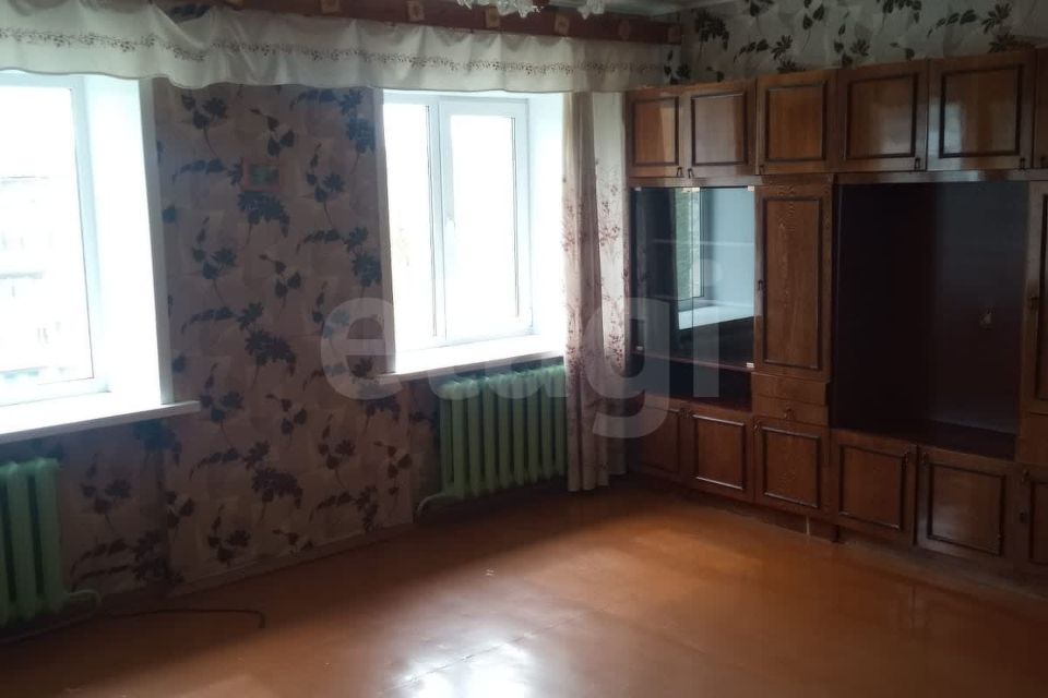 Сдаётся 2-комнатная квартира, 49.7 м²
