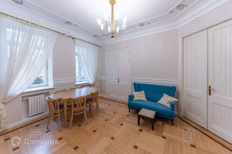 Сдаётся 4-комнатная квартира, 89 м²