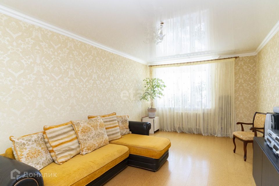 Продаётся 2-комнатная квартира, 67.7 м²
