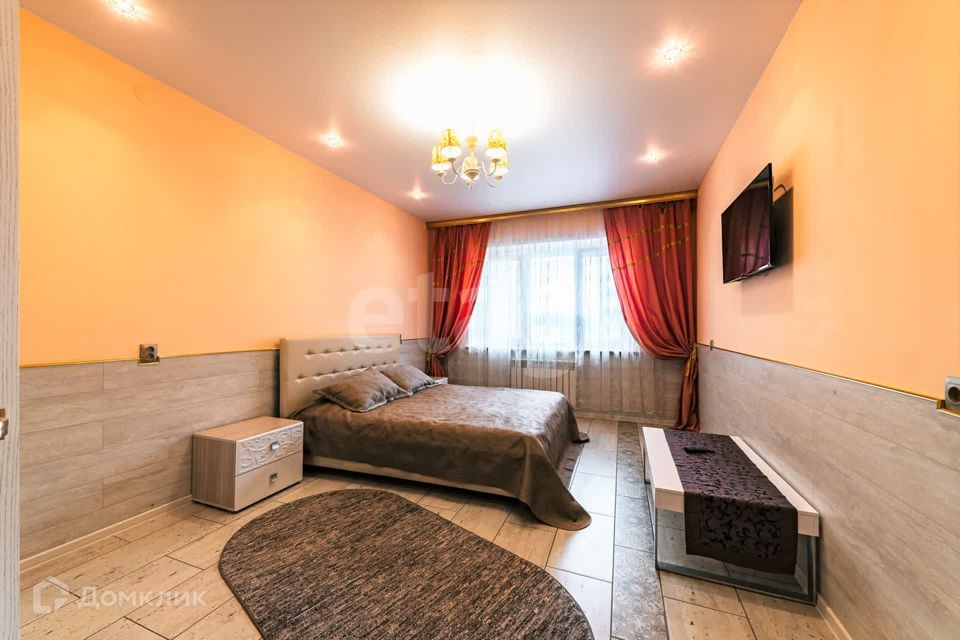 Продаётся 2-комнатная квартира, 65.9 м²