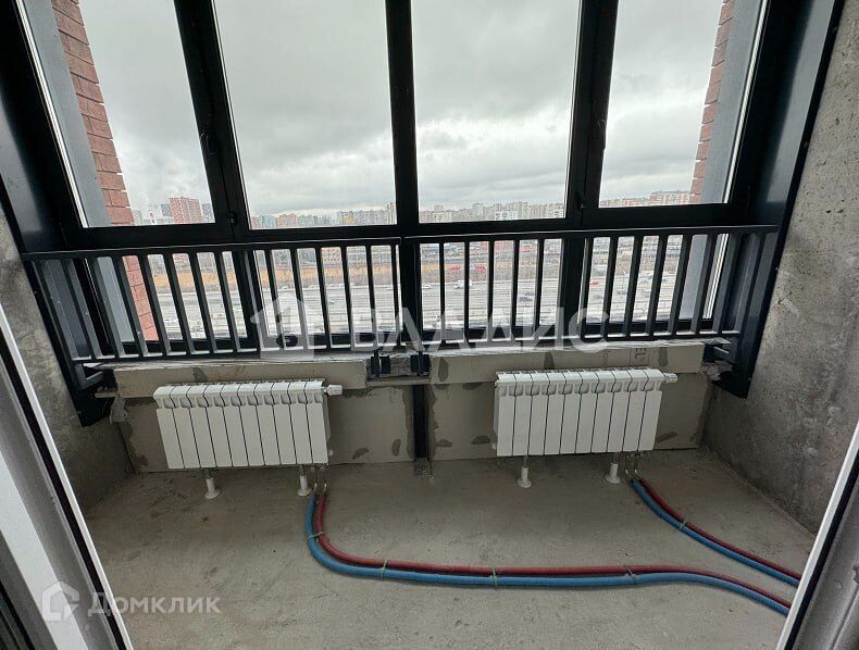 Продаётся 3-комнатная квартира, 101.6 м²
