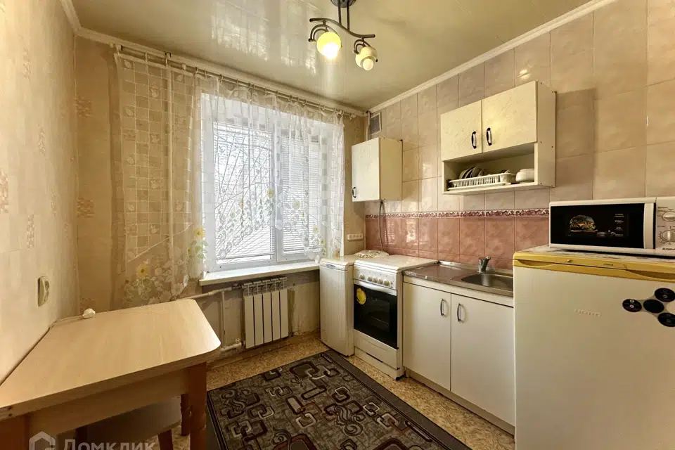 Продаётся 1-комнатная квартира, 30.5 м²
