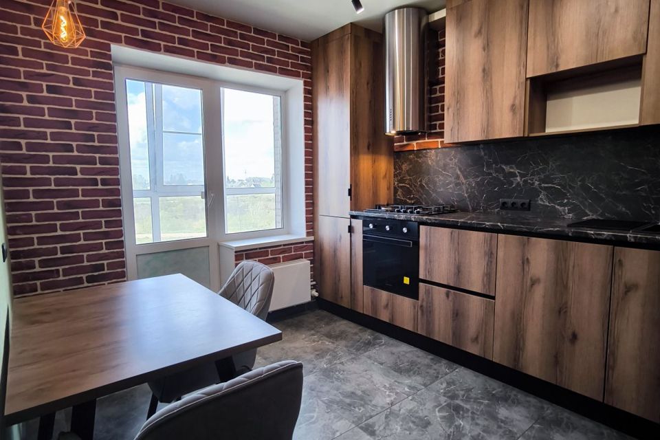 Продаётся 2-комнатная квартира, 58 м²