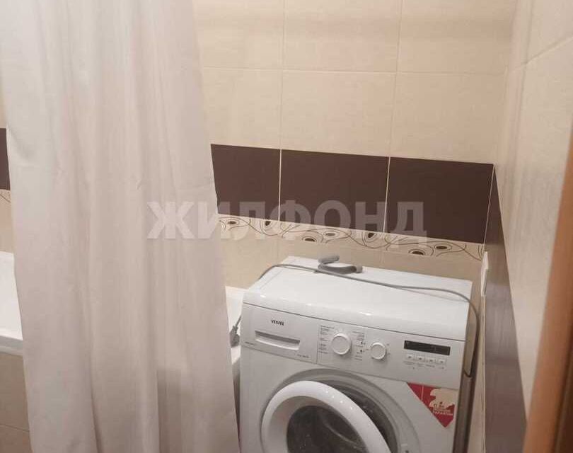 Сдаётся 1-комнатная квартира, 37 м²
