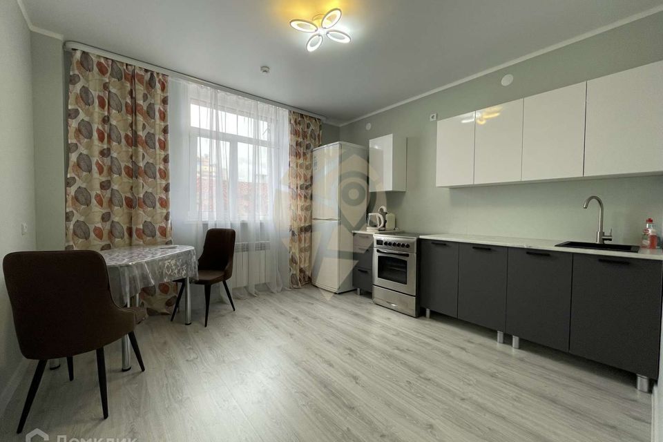 Продаётся 1-комнатная квартира, 37.6 м²