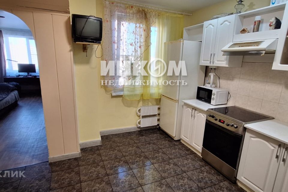 Продаётся 1-комнатная квартира, 38.8 м²