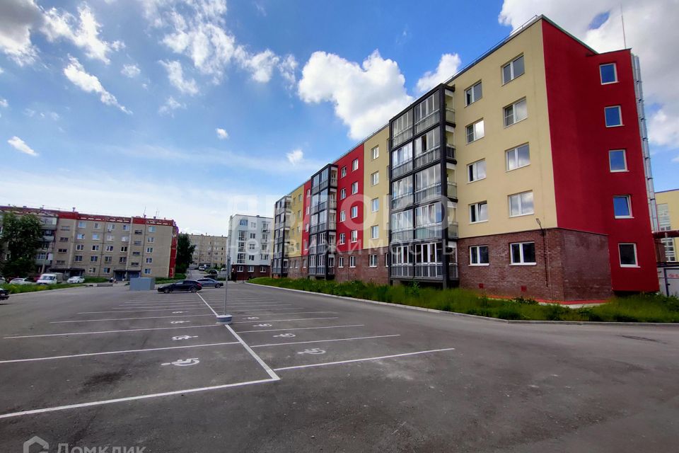 Продаётся 1-комнатная квартира, 41.7 м²