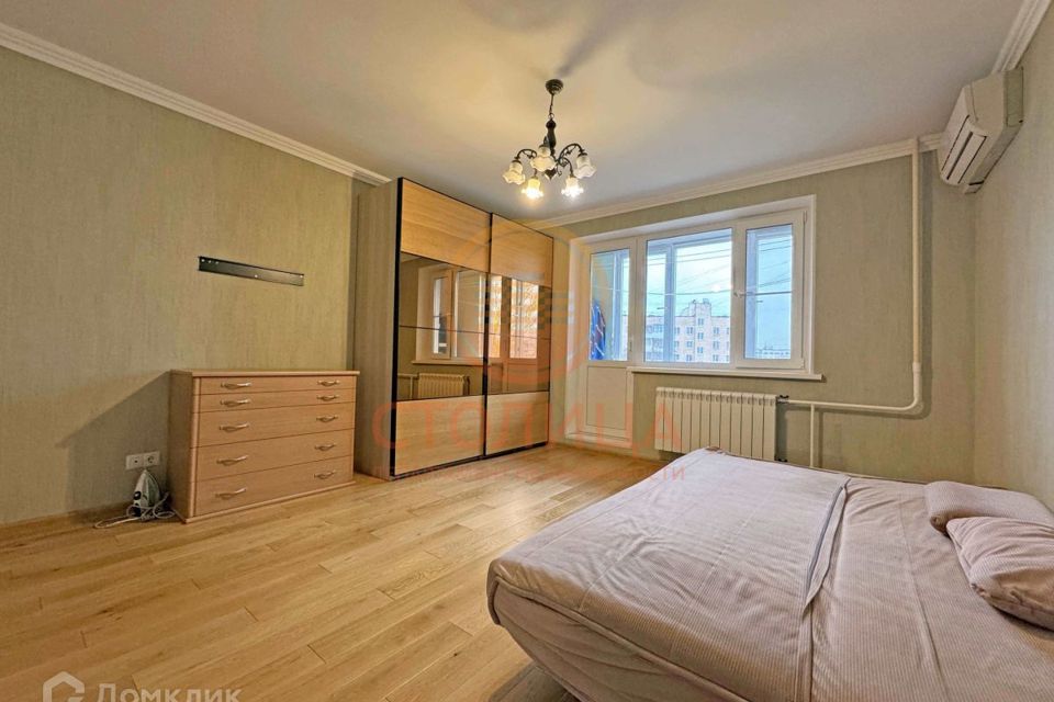 Сдаётся 1-комнатная квартира, 42 м²