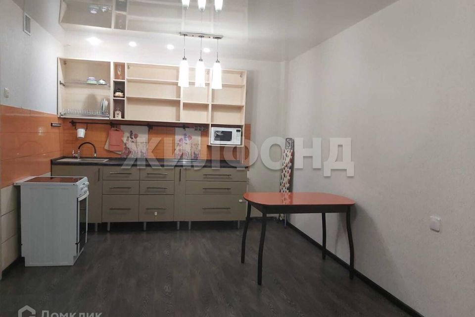 Продаётся 1-комнатная квартира, 40.7 м²