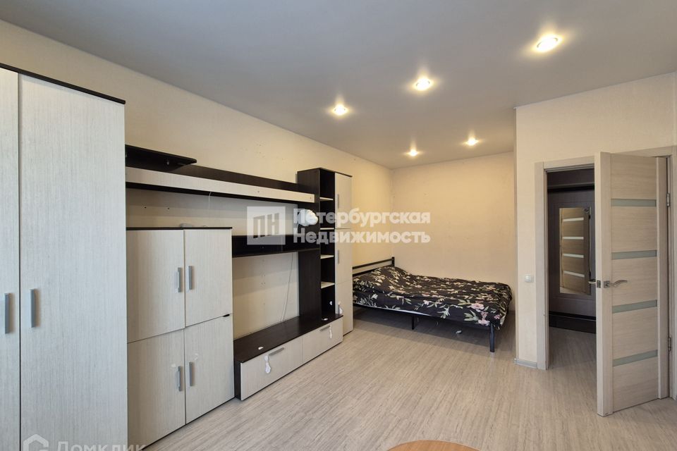 Продаётся 1-комнатная квартира, 36.7 м²