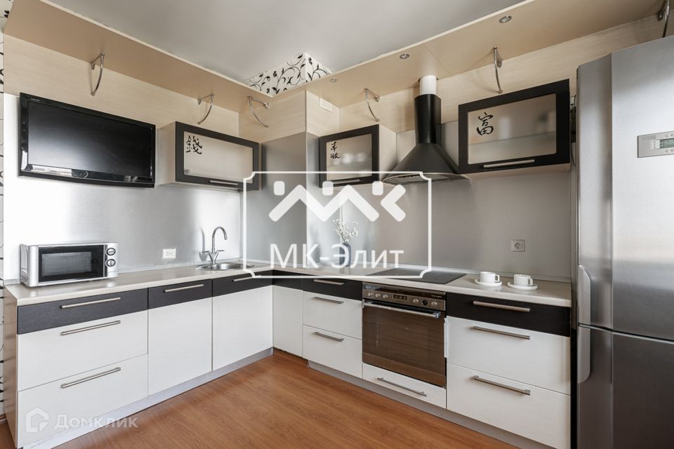 Продаётся 2-комнатная квартира, 76 м²