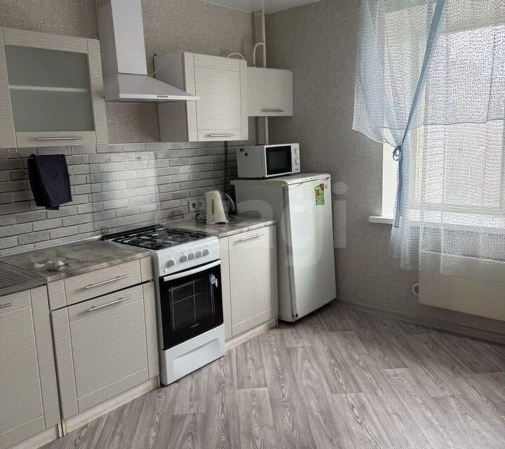 Продаётся 1-комнатная квартира, 41.2 м²