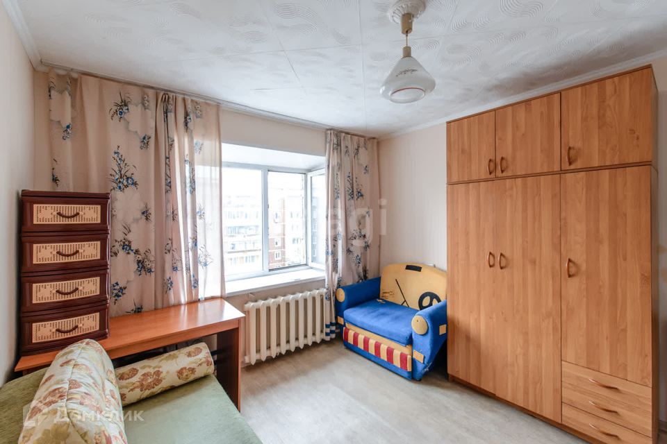 Продаётся комната в 1-комн. квартире, 13 м²