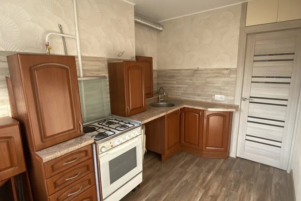 Продаётся 3-комнатная квартира, 56.5 м²