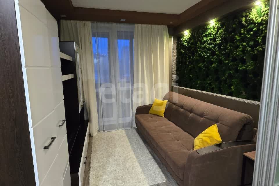 Продаётся 1-комнатная квартира, 47.6 м²