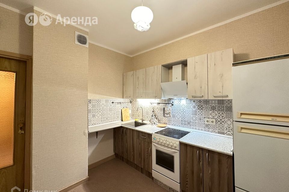 Сдаётся 1-комнатная квартира, 39 м²